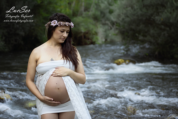 Sheyla y Yaret: Sesión de fotografías de embarazo y maternidad en Burgos